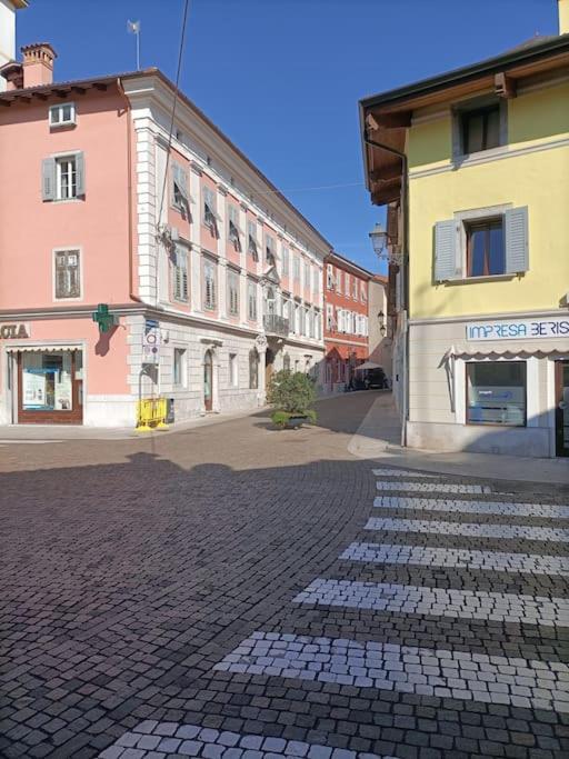 Appartamento Bonbon, Centro Storico Con Parcheggio Горіція Екстер'єр фото